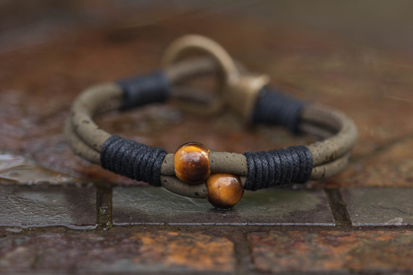 Tiger’s Eye Buckle Bracelet